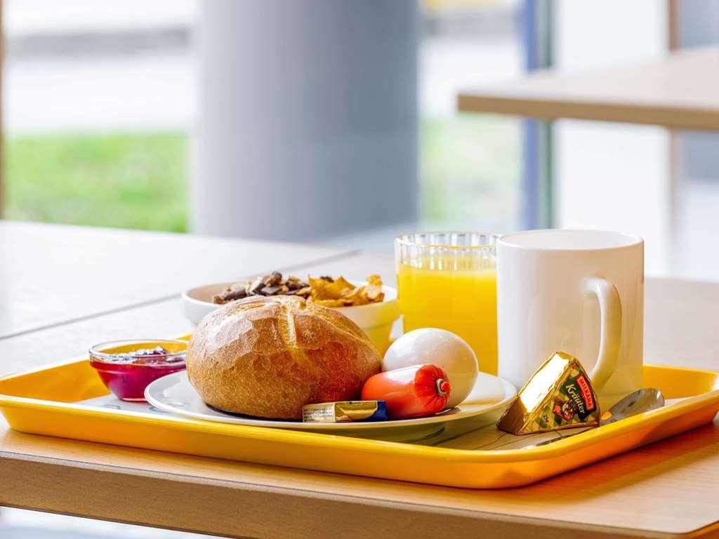 Ibis Budget Berlin Kurfuerstendamm - Neu Renoviert Berlim Restaurante foto